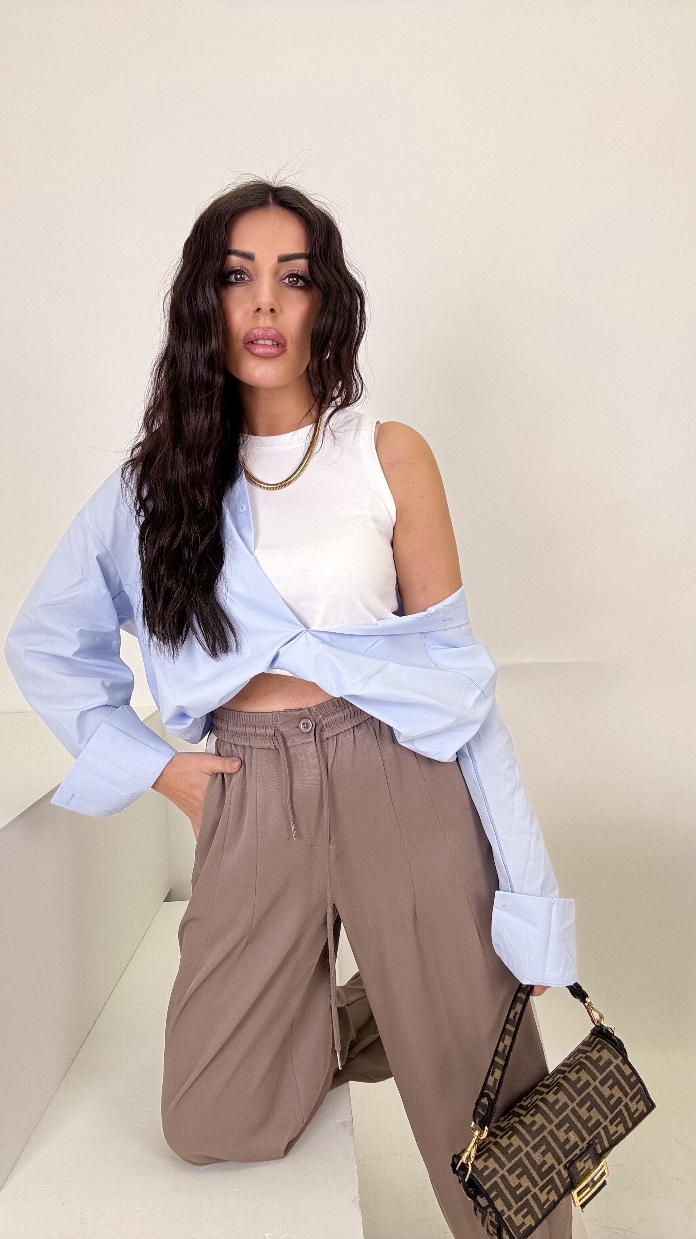 Camicia con canotta integrata azzurra