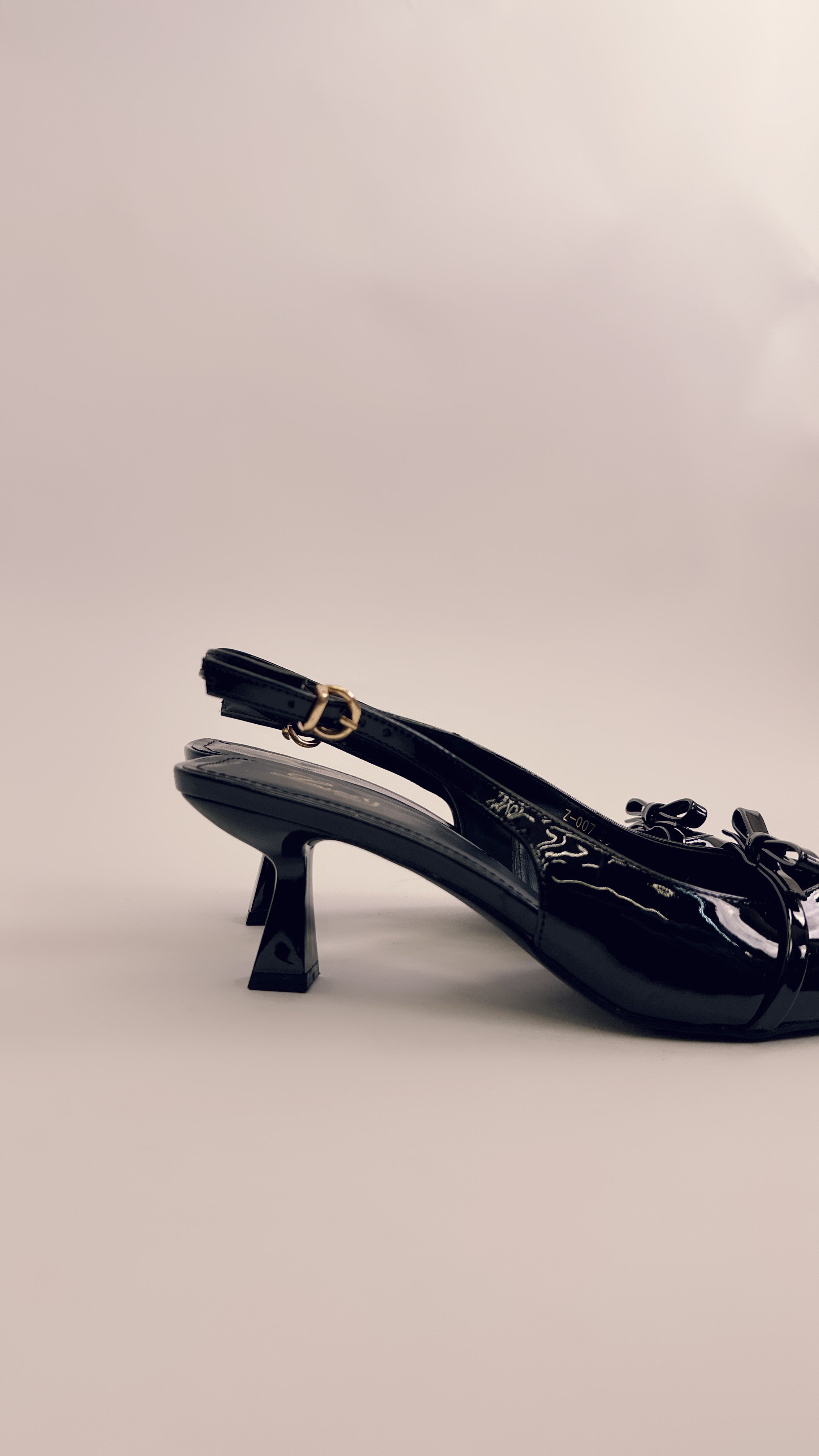 Slingback in vernice black 007
