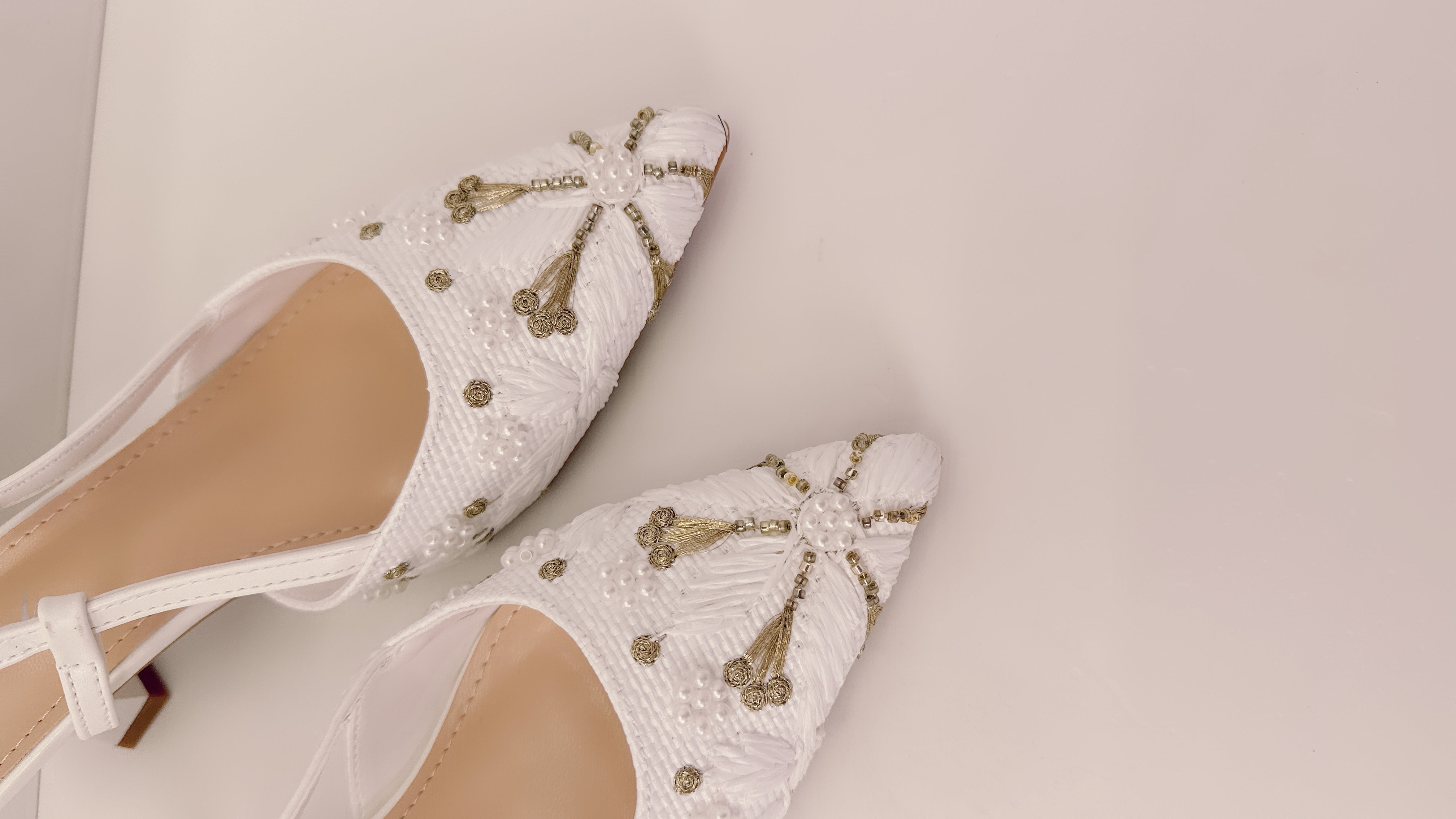 Slingback perline