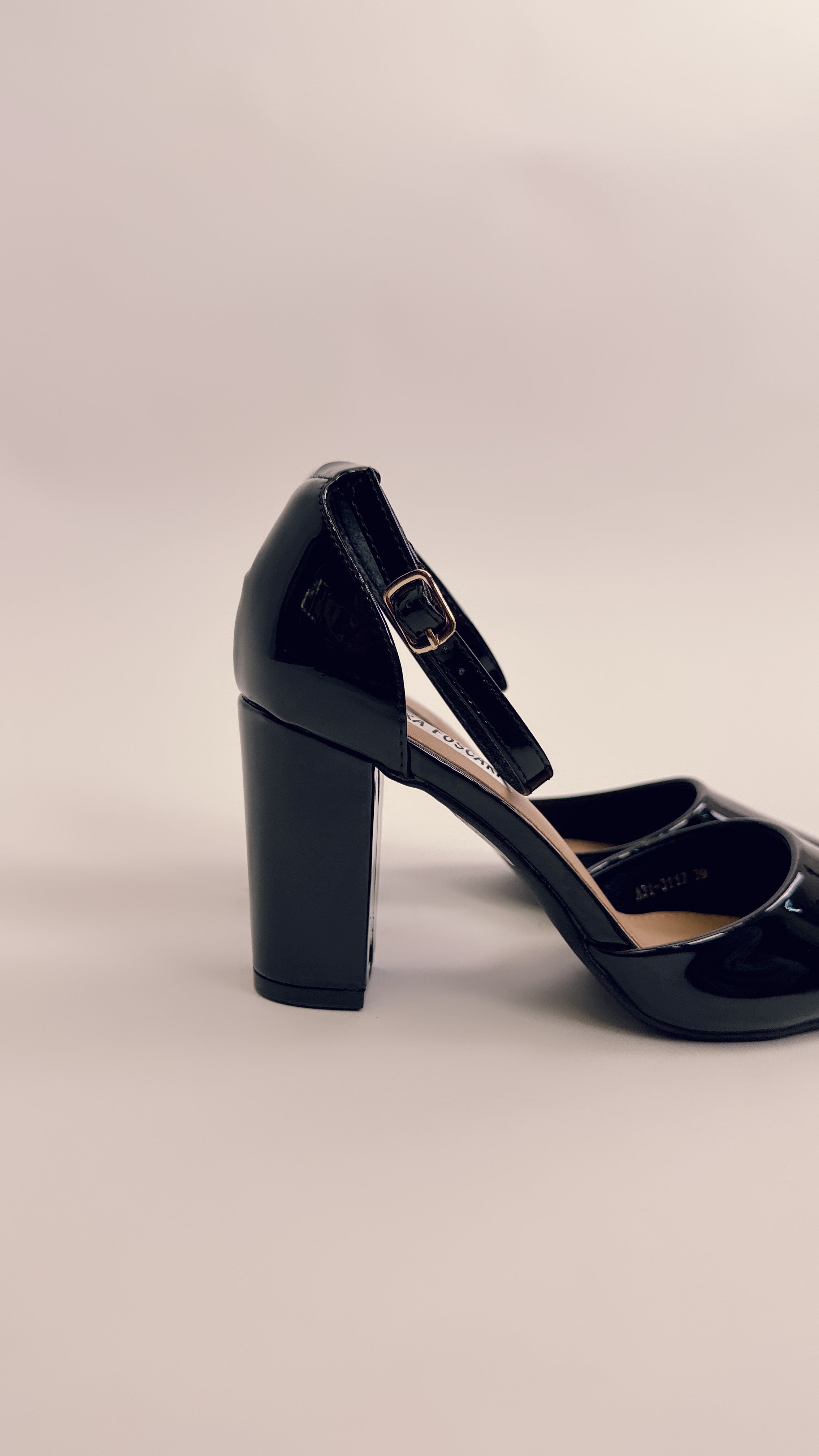 Decoltè in vernice black 3117