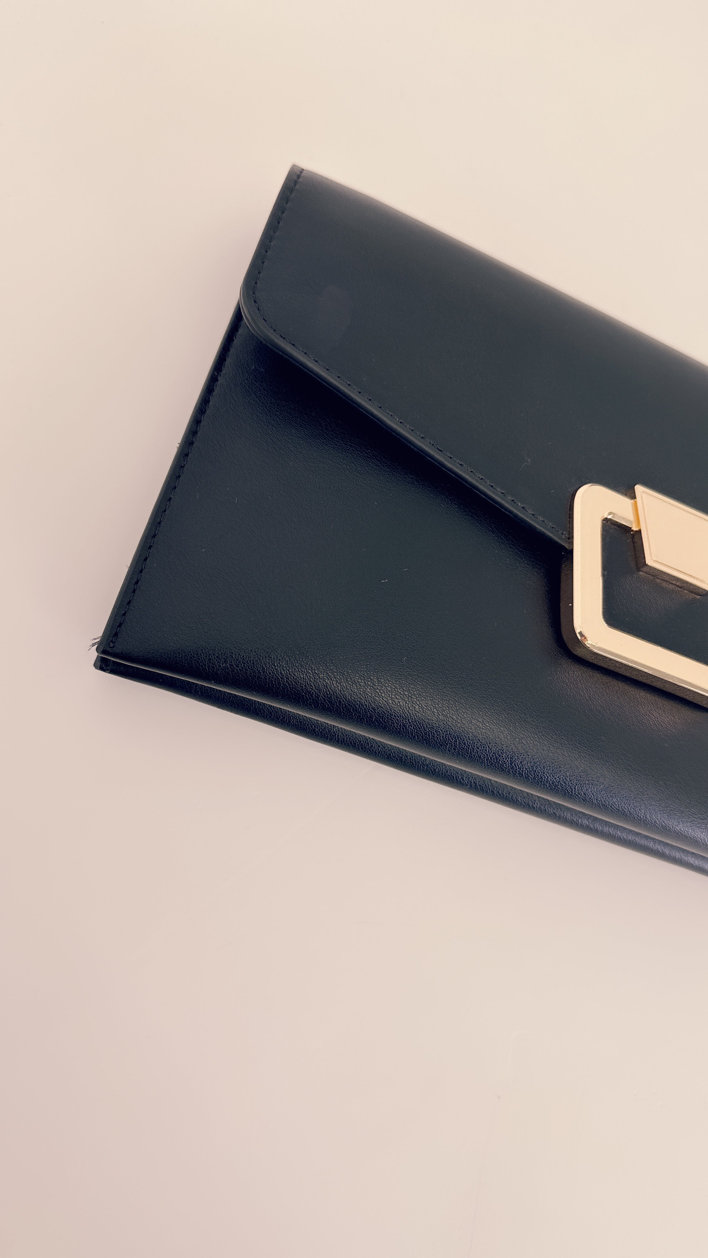 Clutch nera e oro