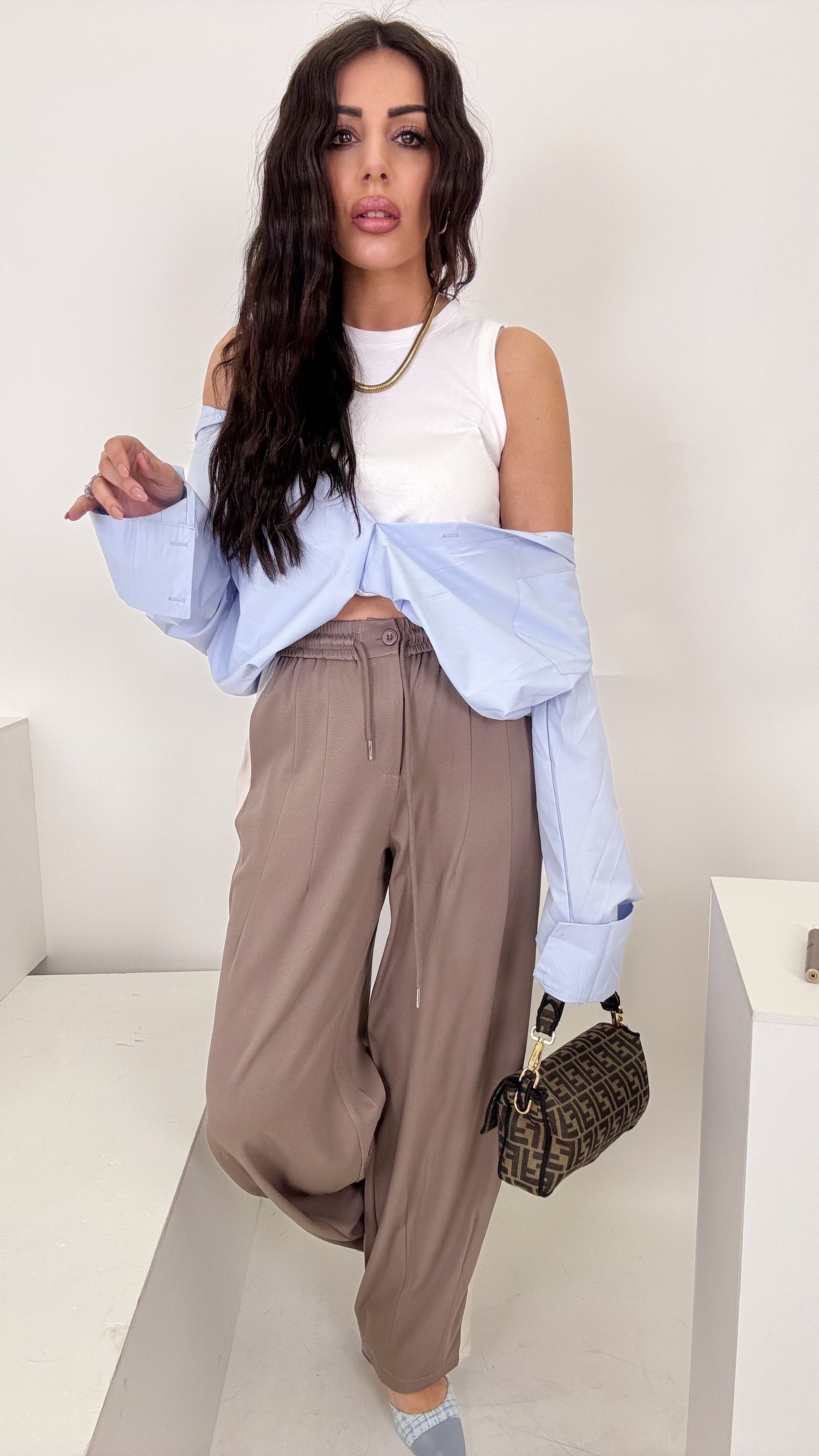 Camicia con canotta integrata azzurra