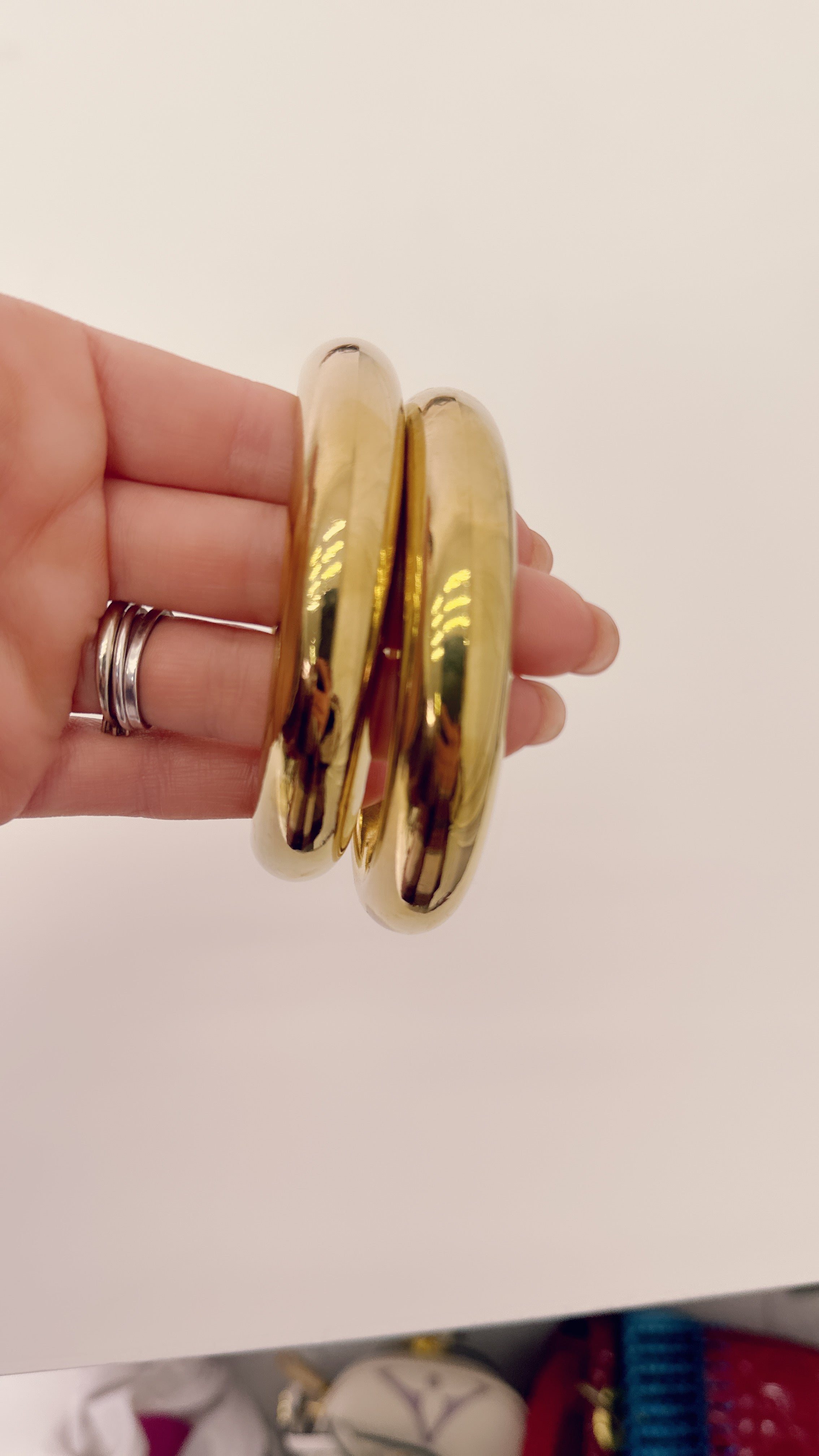 Set bracciale rigido