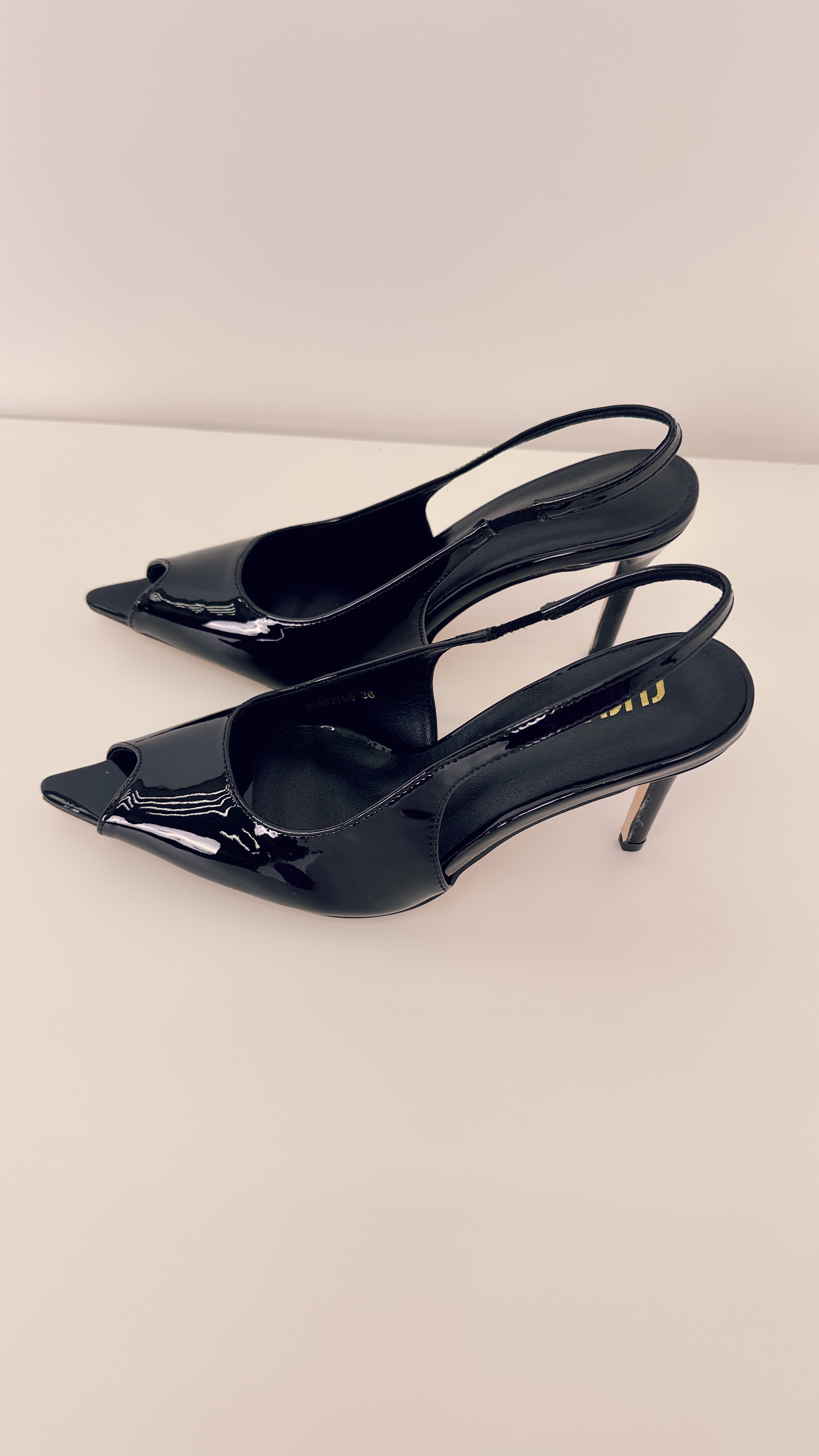 Slingback vernice