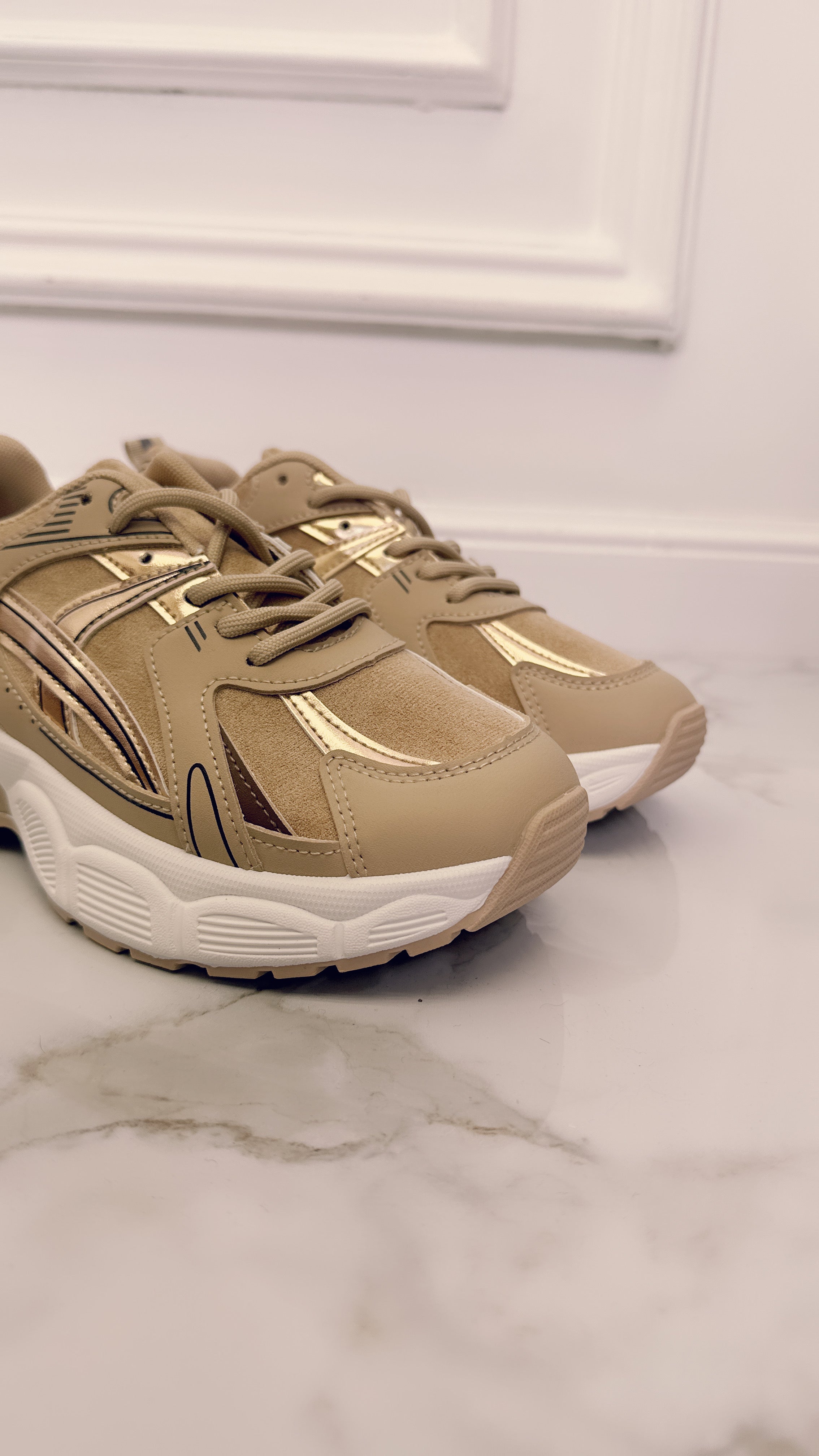 Sneakers beige scuro 169
