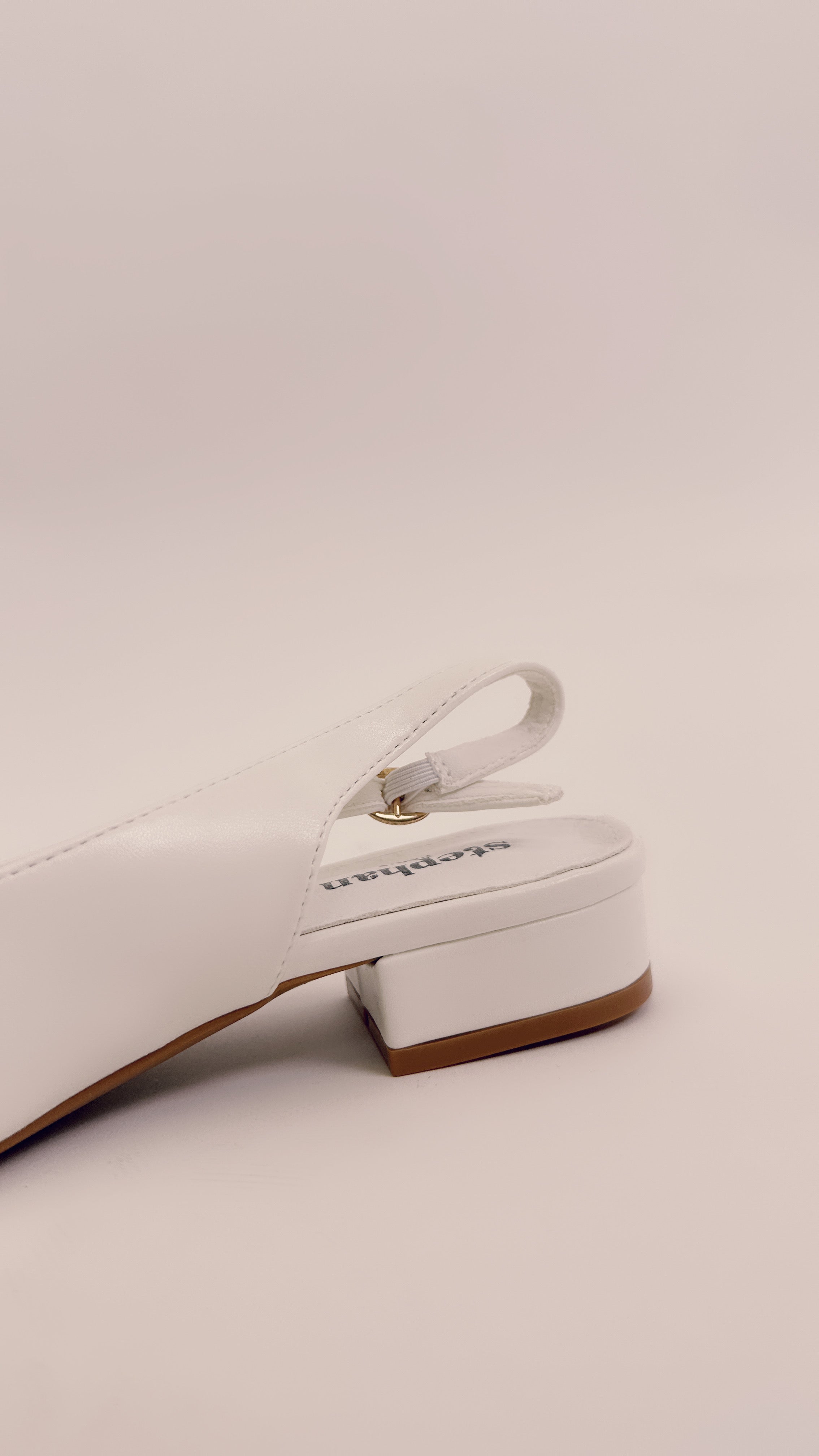 Ballerina white QQ215