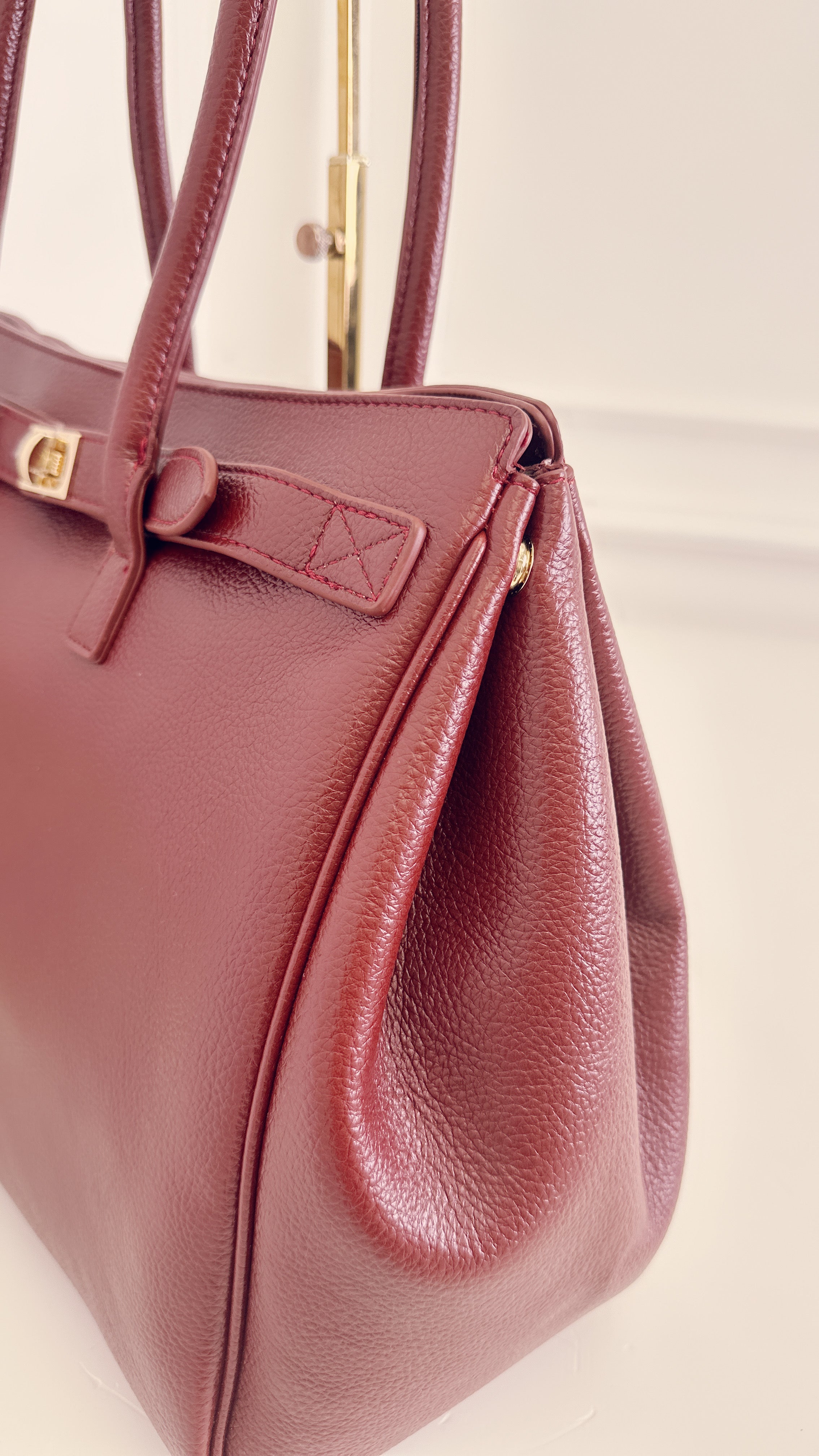 Borsa in vernice bordeaux