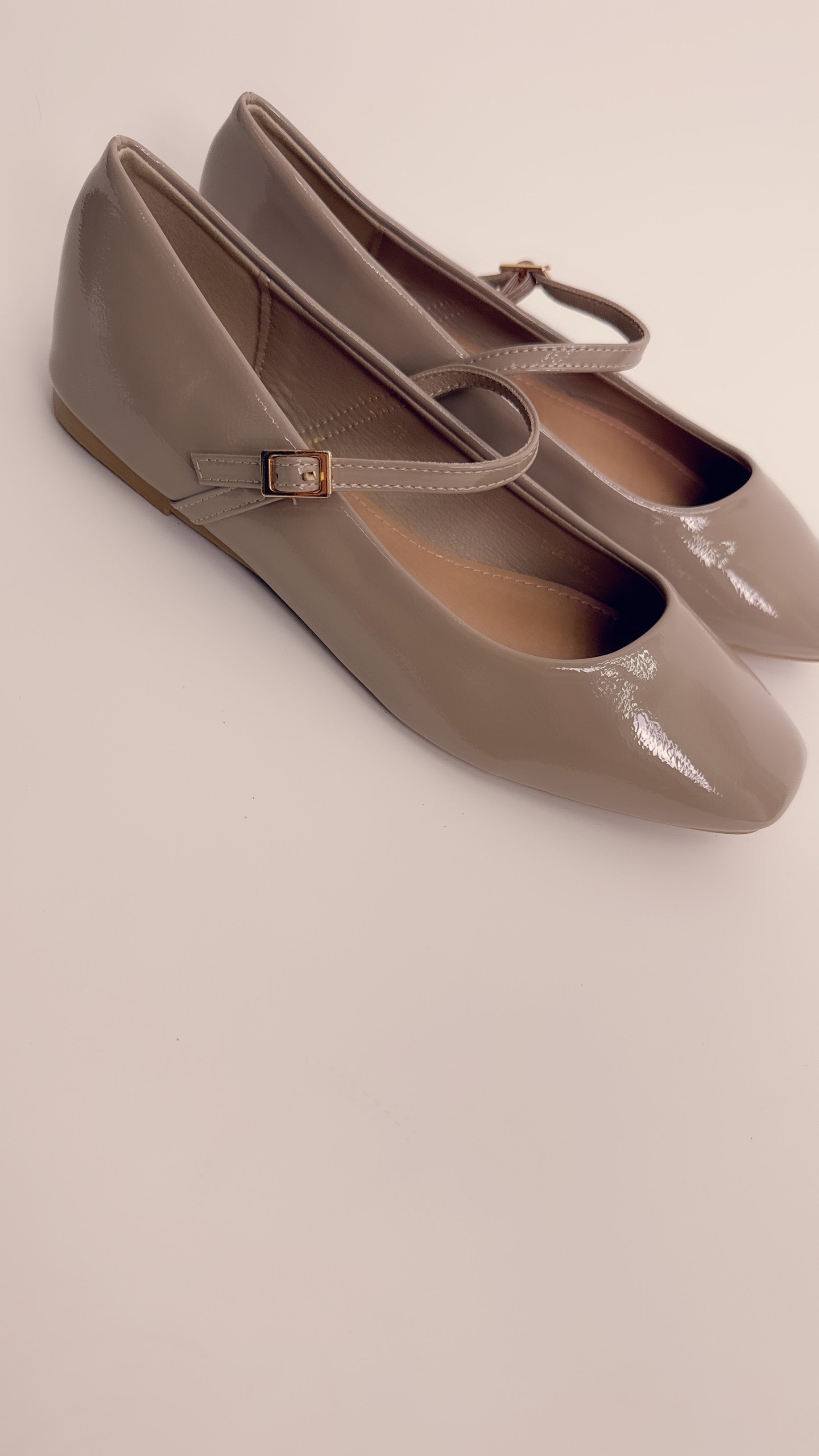 Ballerina punta quadrata nudo