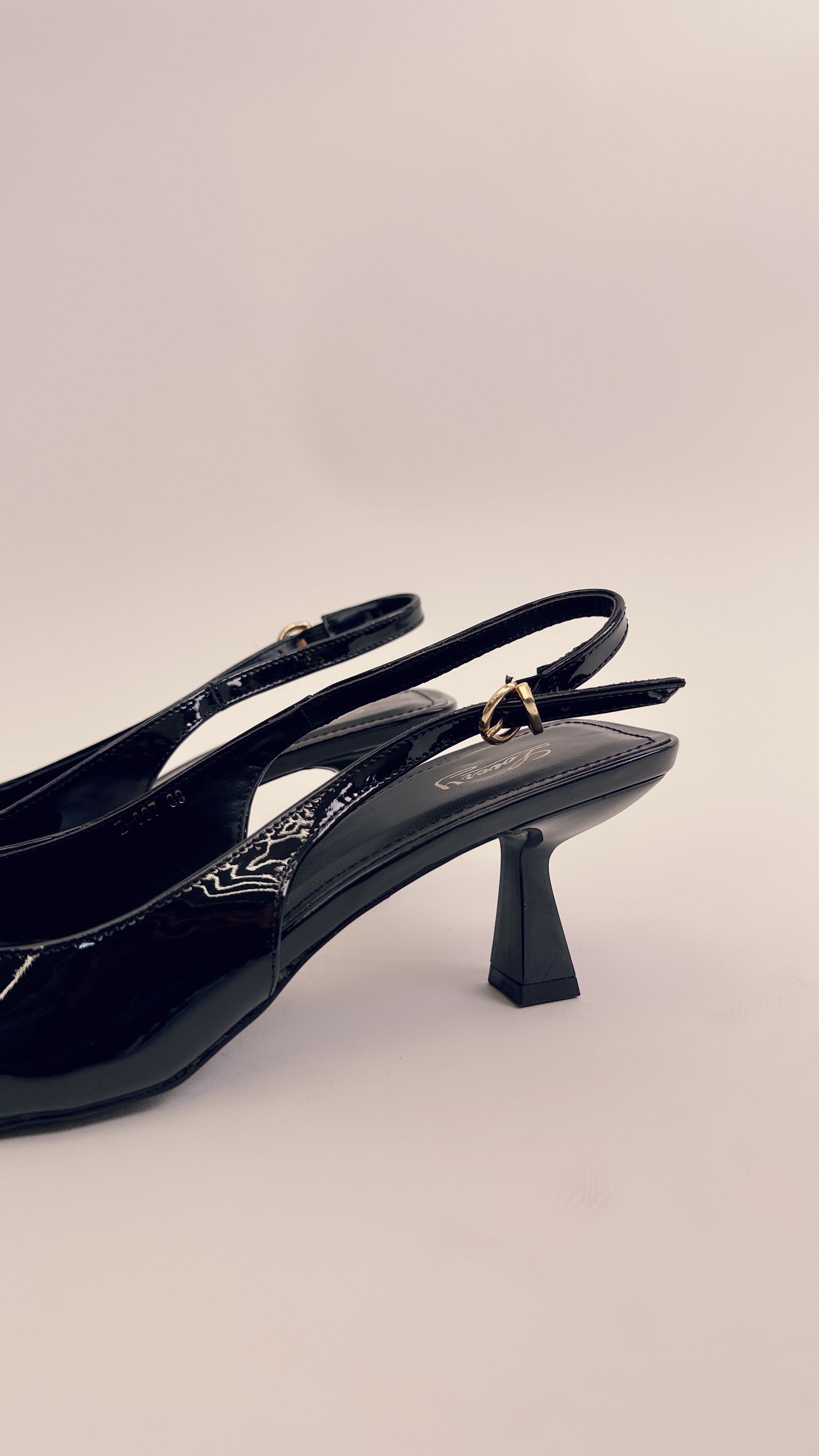 Slingback in vernice black 007