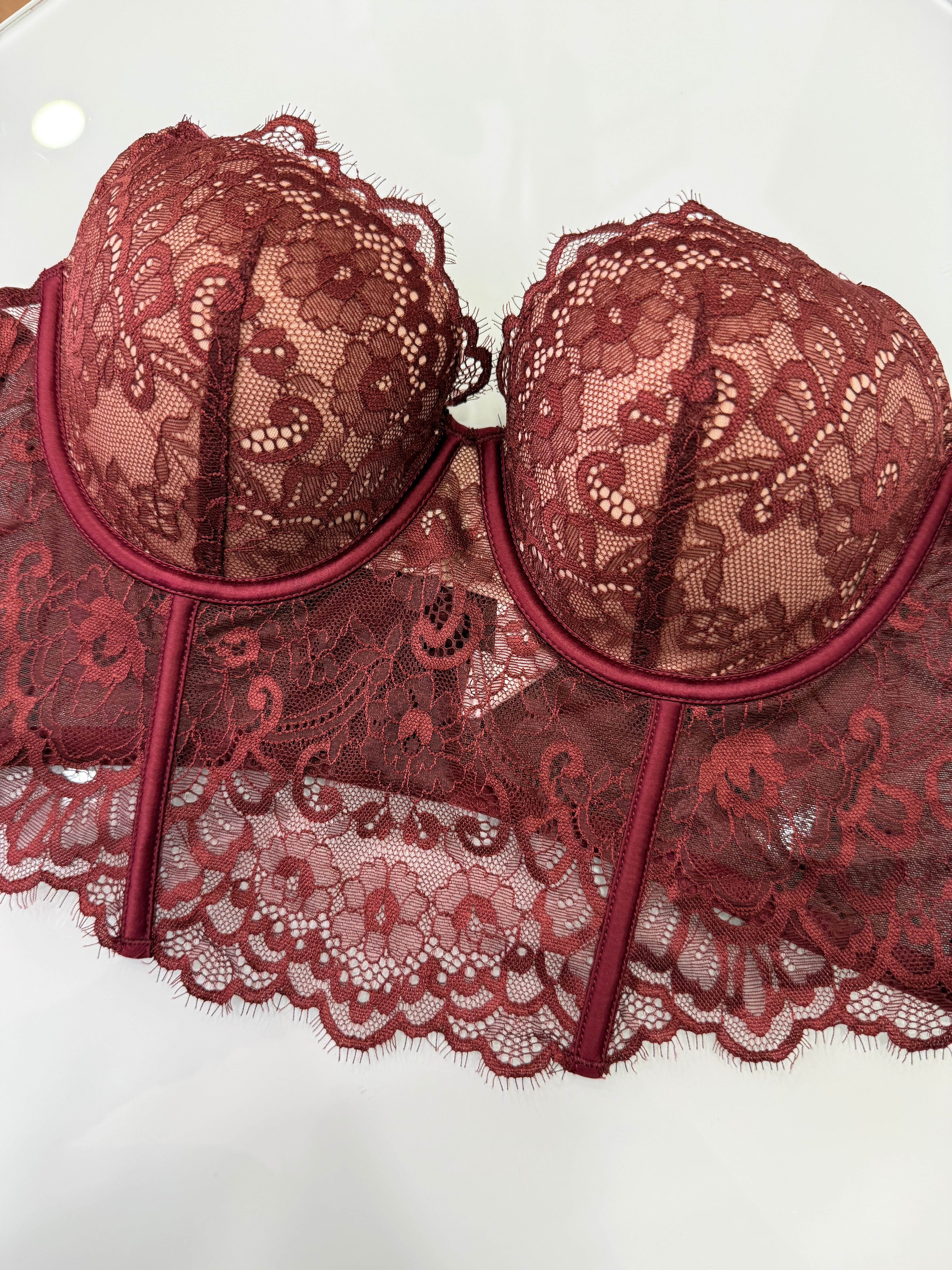 Set lingerie Borgogna