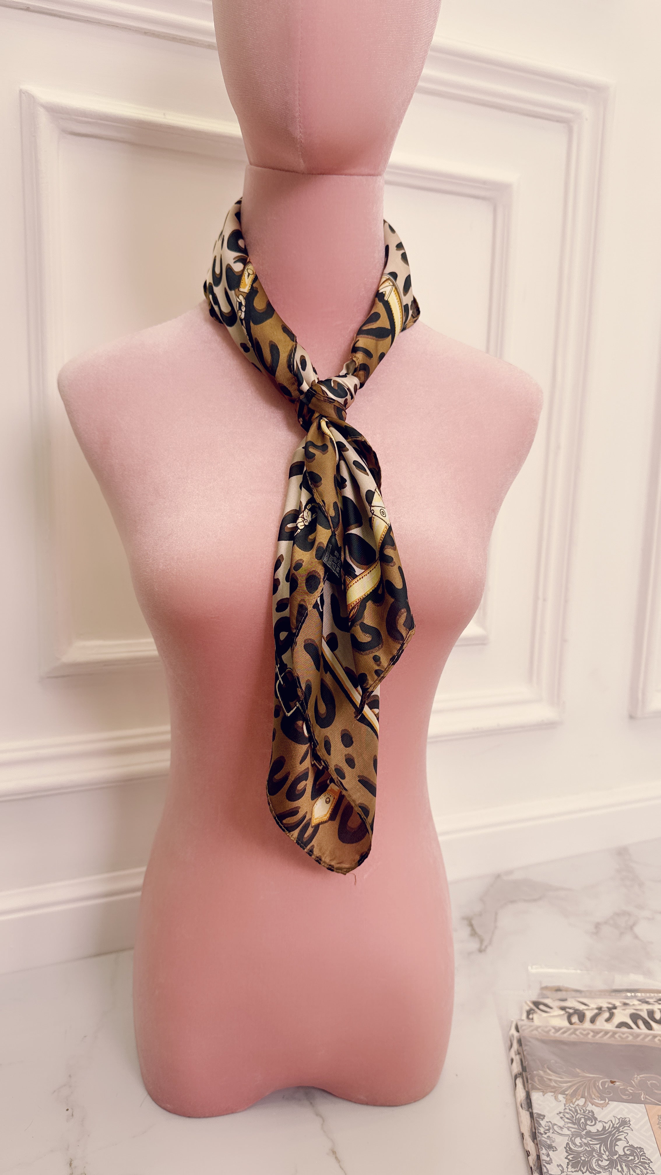 Foulard Leopardato