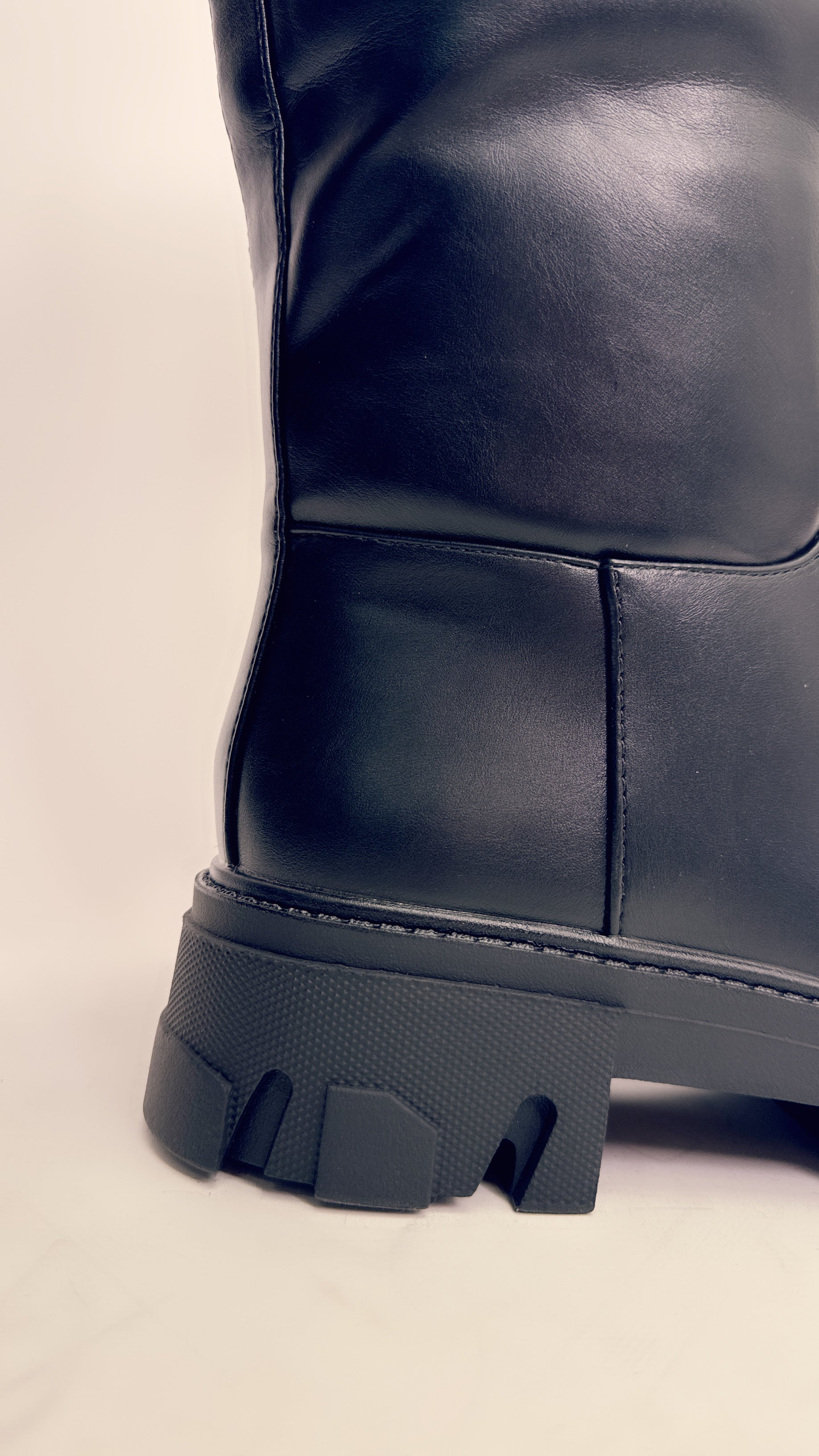 Stivale combat nero