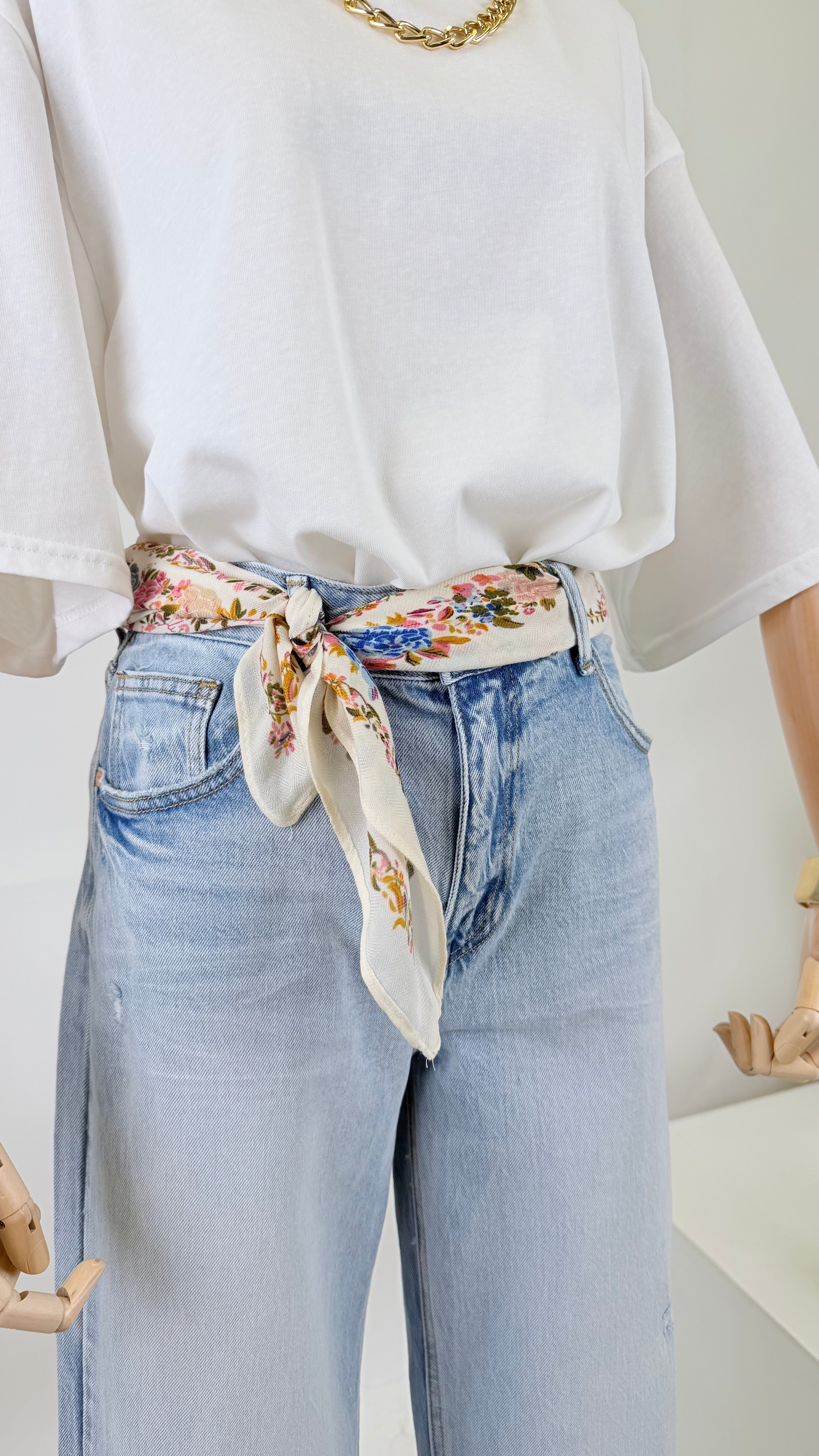 Denim con foulard