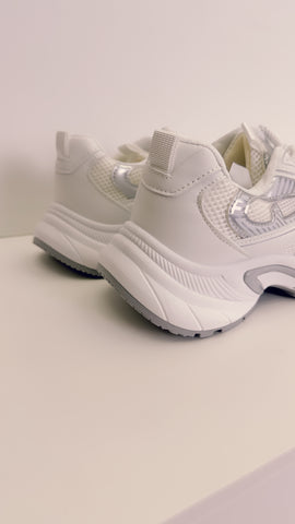 Sneakers bianco e argento