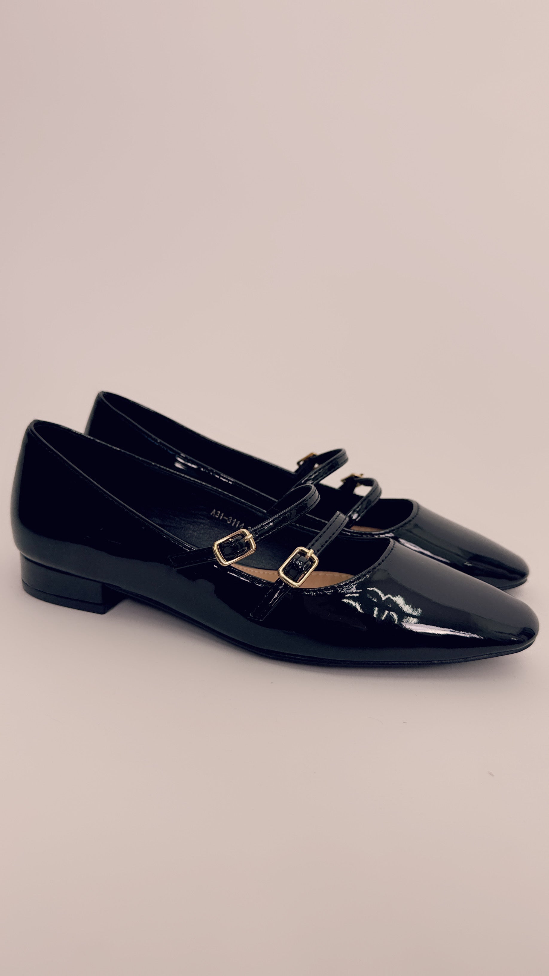 Ballerina vernice 114