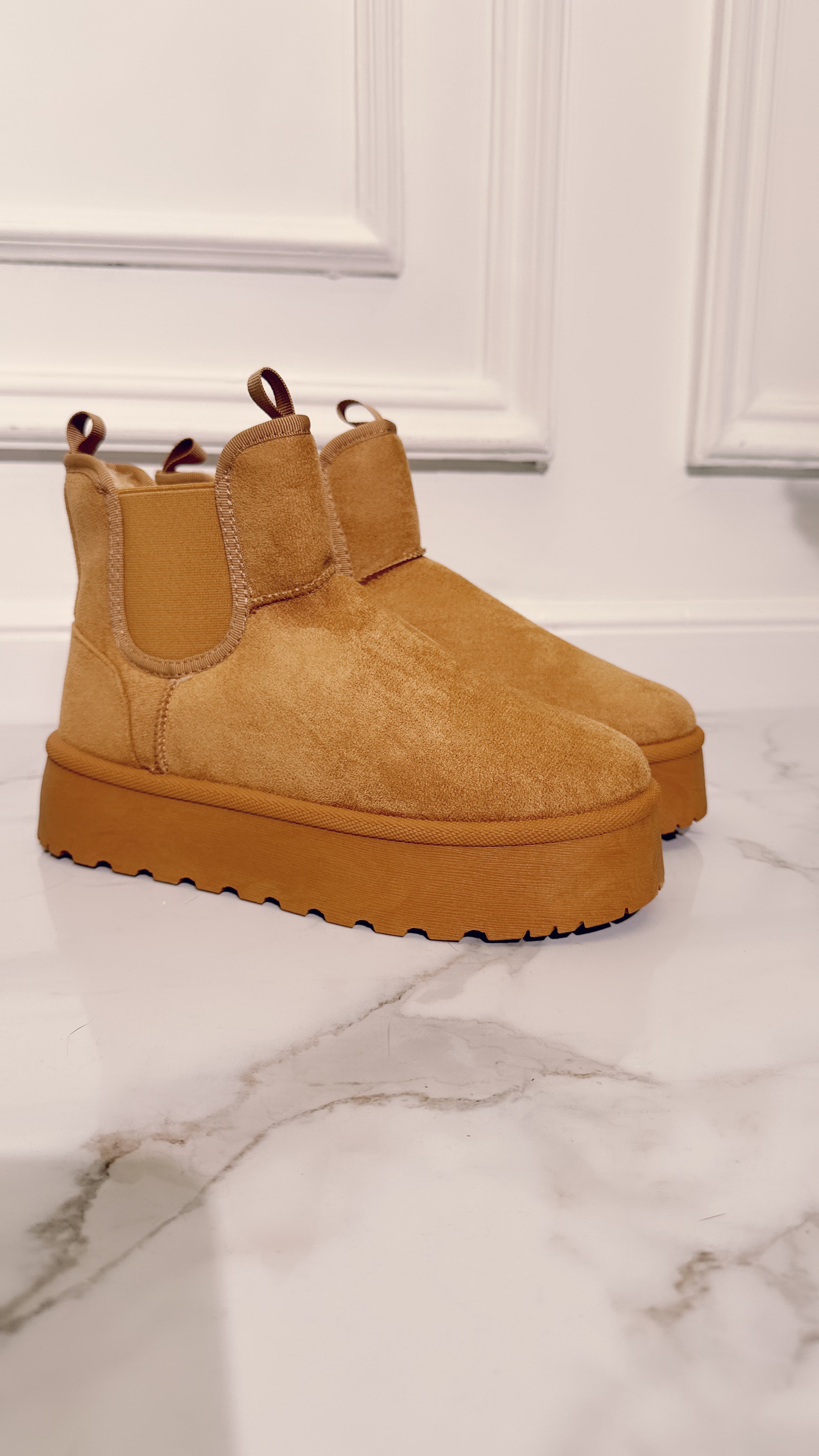 Stivaletto con pelliccia Camel 665