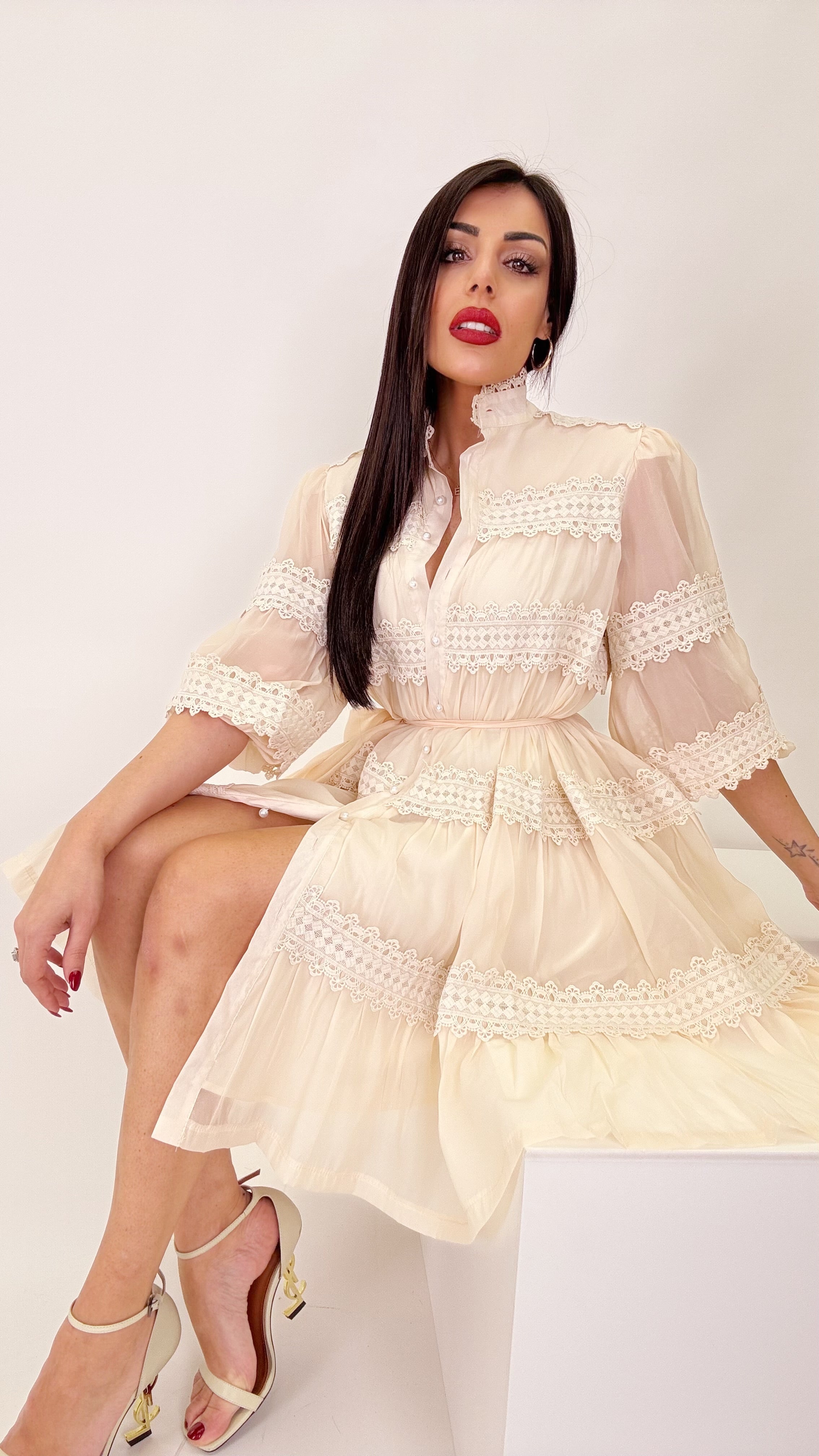 Dress bonton