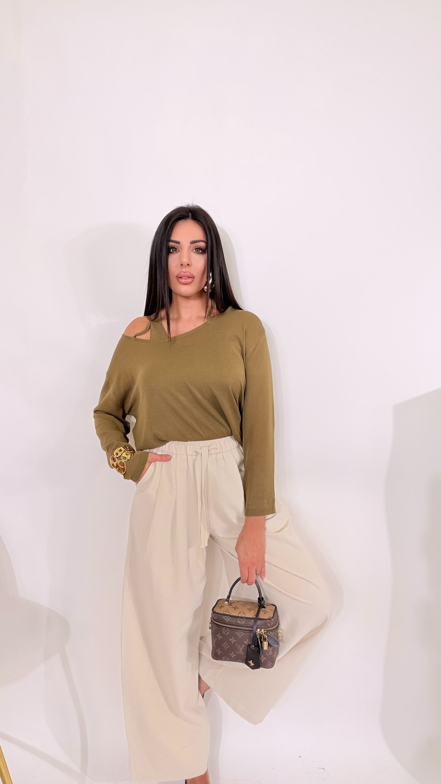 Pantaloni ampi panna